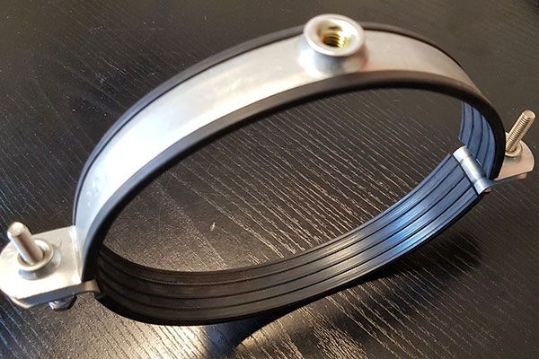 Collier à joint caoutchouc