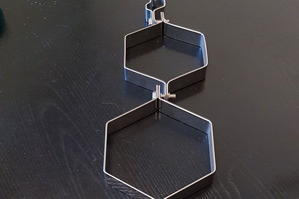 Collier hexagonal inox 316 limitant les zones de contact